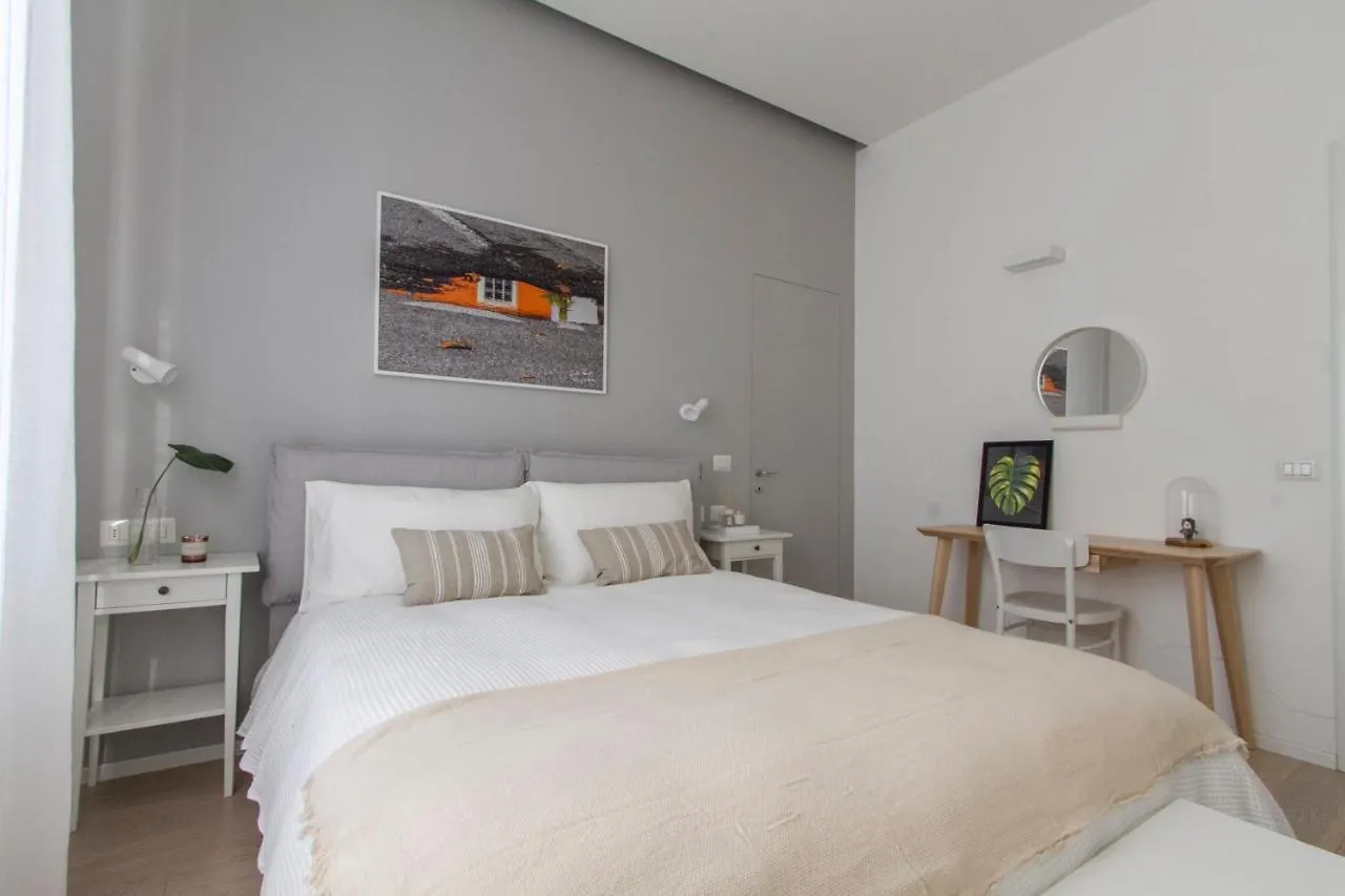 Luxury And Spacious Apartment Μιλάνο